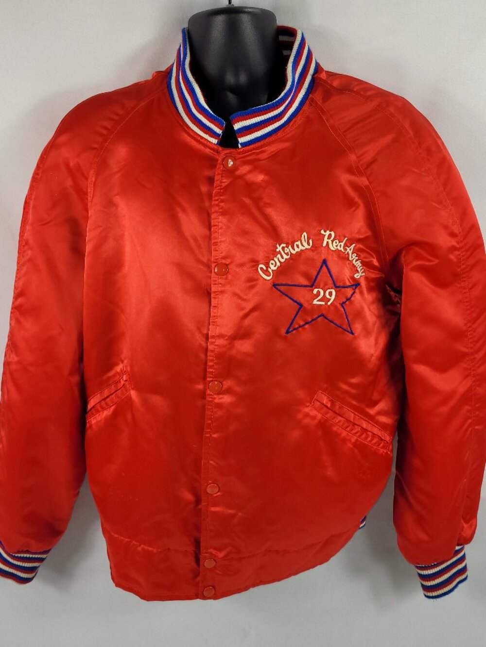 Central Red Army #29 Vintage 1980s Satin Jacket Moscow Russia Mens size Large